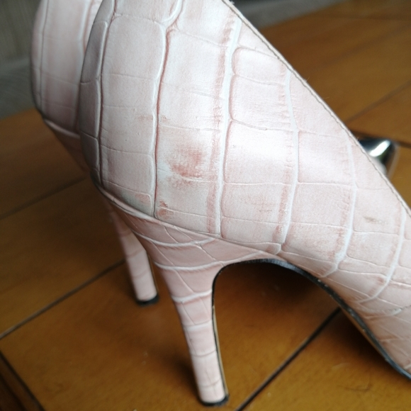 Pink shoes with chrome toe - Picture 8 of 11